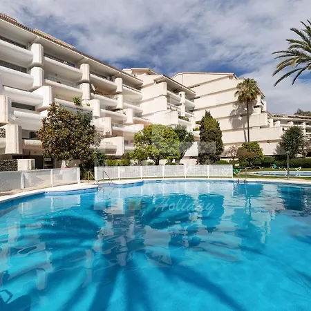 Apartamento 732 Luminoso Estudio En Segunda Linea De Playa En Marbella