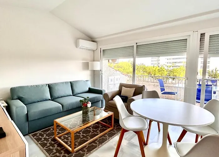 732 Luminoso Estudio En Segunda Linea De Playa En